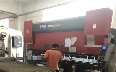 最新の企業ブログについて 政府施設が統合RFID回転ゲートソリューションでアクセス管理をアップグレード