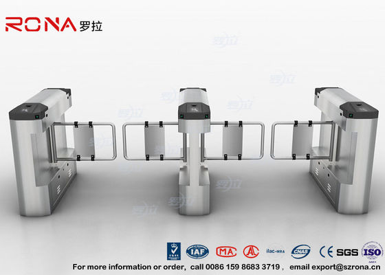 ブラシをかけられた振動歩行者の障壁のゲート550mmの道の幅の鋼鉄振動材料